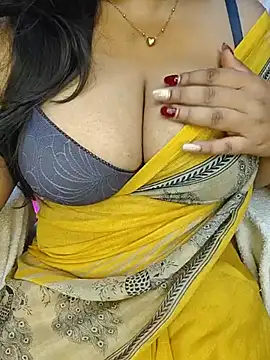 Curvy_Pooja webcam