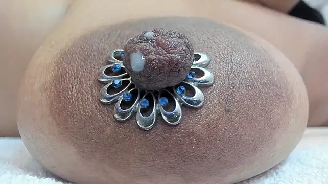 zara_lopez webcam