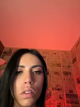 i_am_nina_ (F young) - sensual strip