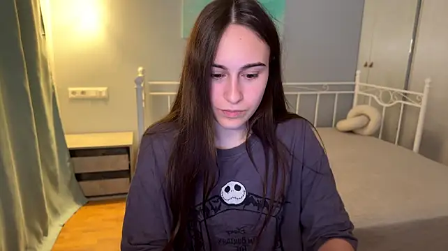 AliceKolltt live cam on StripChat