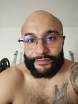 Luke__09 webcam