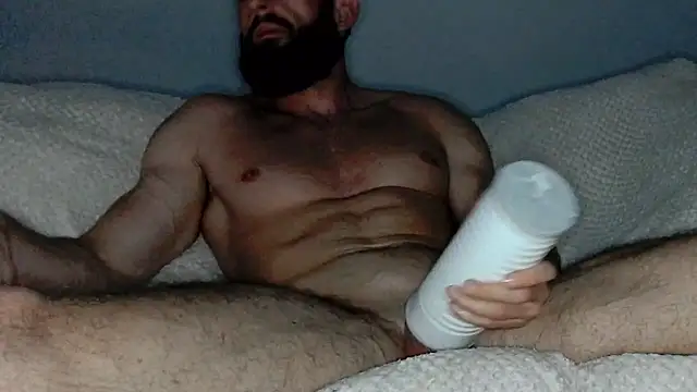 Masked_Bull38_Uk webcam
