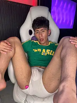 AndyJustgame_ webcam