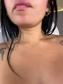 SofiaThonsonn webcam