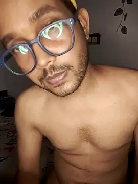 nikibabu7 webcam