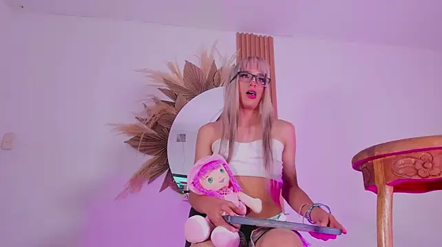Roxxy_kitty webcam