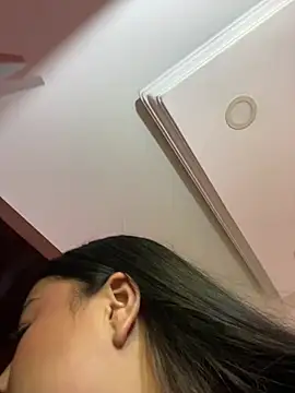 Zoey_thompson live cam on StripChat
