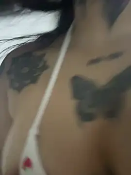 dxlatinjapponessedx (F young) - Plug anal