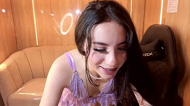 minina_r_ live cam on StripChat