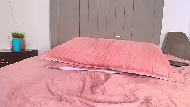 karla-ruiz webcam
