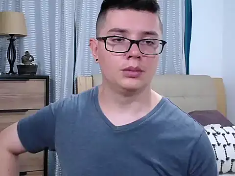 BlackFoXXX69 webcam
