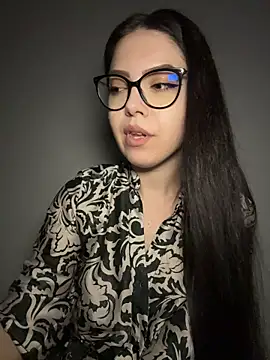 KaylaLewyss webcam