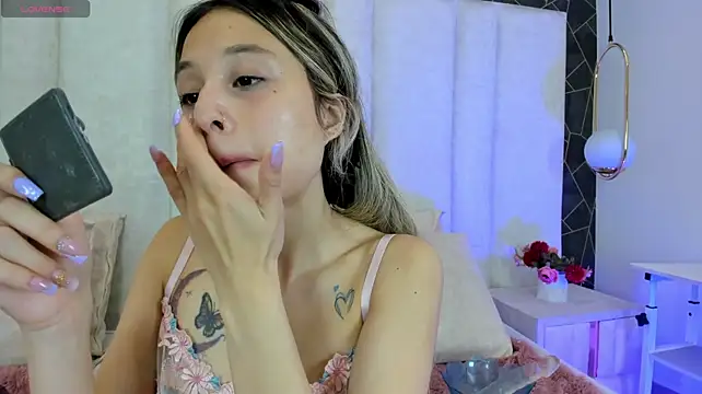 miss_luna01 webcam
