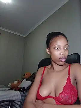 MsParisSmith