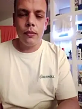 piepee live cam on StripChat