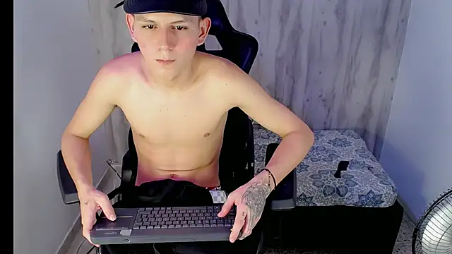 Hot_athletes_'s live cam