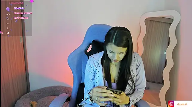 Kylie_Wet ✴ chatroom