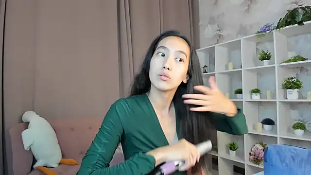 FlirtyAura 🏿 live naked stream