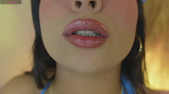 mia_roux1 👁 online cam
