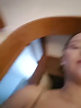 SaharQamar webcam