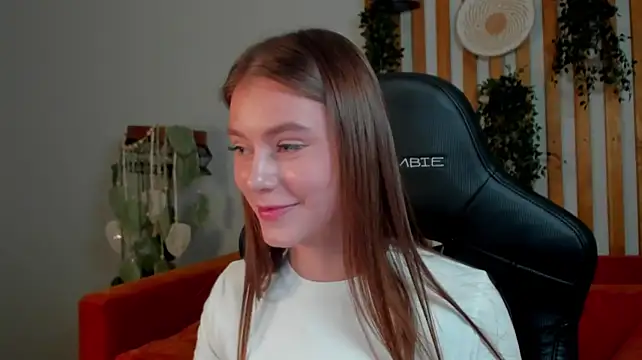 EricaFoxes webcam