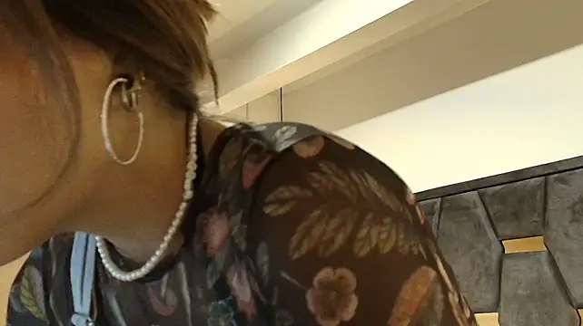 LIA__MILLER_ webcam