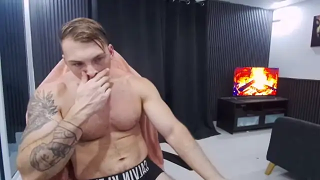 YourHotGreg webcam