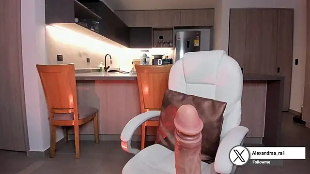 alexandra_ra (F young) - I need orgasm (fuckme daddy)