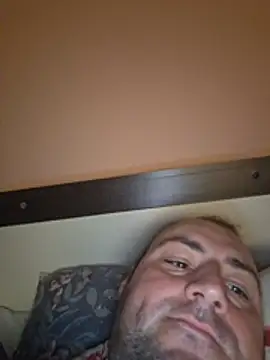 StrictBobby webcam
