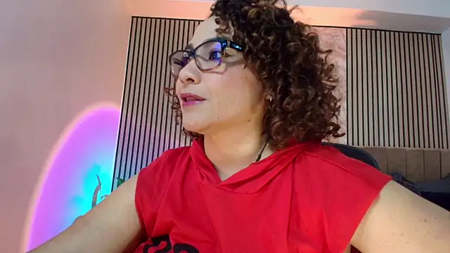 JuliRamirez webcam