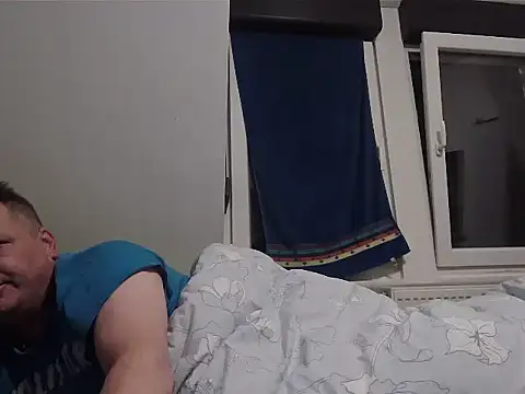boy0230M webcam