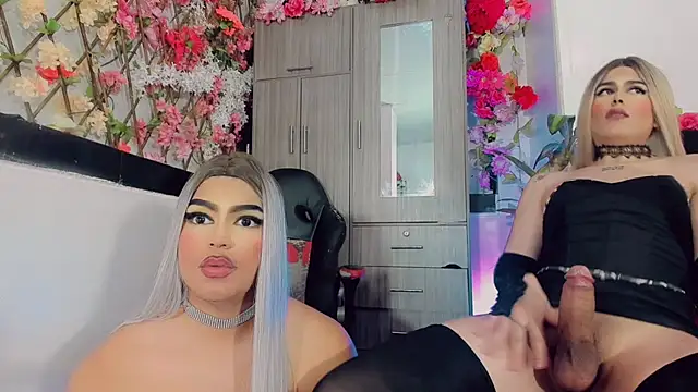 thiara_veky_ (T young) - FUCK FACE HARD+SALIVA SHOW+SPIT MOUTH