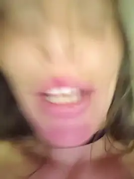 loveuu-bae webcam