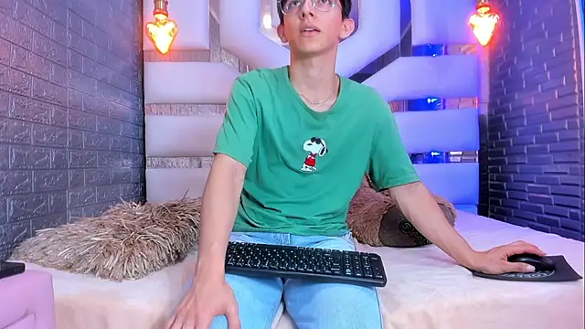 ElanGiraldo webcam