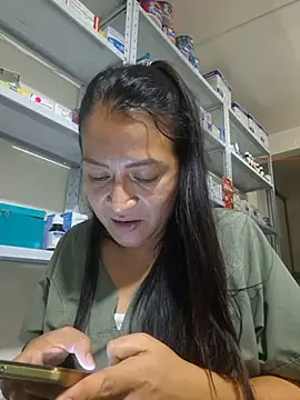 Dr_Edna_naughty webcam