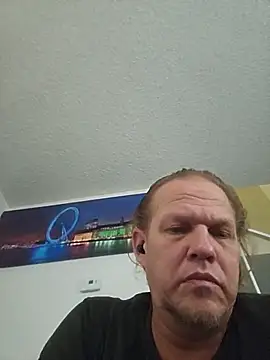 yourMasterisBored webcam