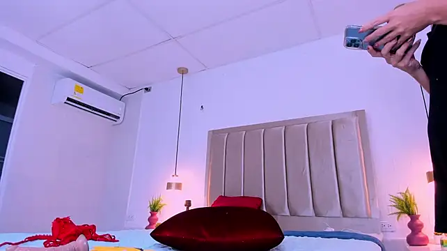 aisha_k webcam