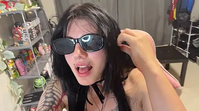 ScarlettHaven webcam