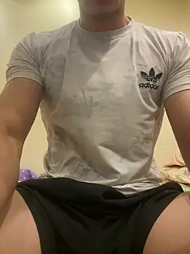 Meeedooo69 webcam