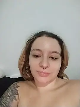 karla-thomsom10 webcam