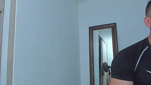 KingLevi01 webcam