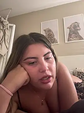 hiddensecretxx webcam