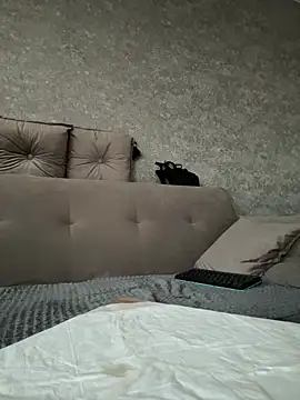 LillySquirtShot webcam