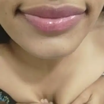 yours_simran00 webcam