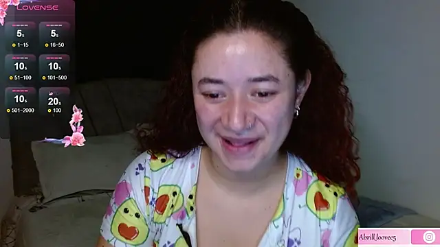 abril_love2 live cam on StripChat