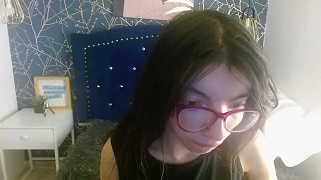 Allyshon_ live cam on StripChat