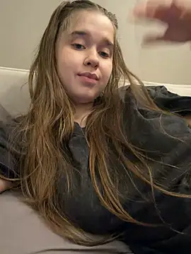HornyGirlH