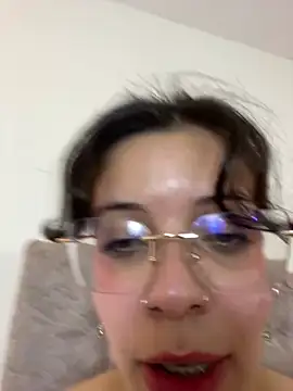 ScaraAndTomy webcam
