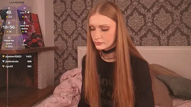 DuskAmulet live cam on StripChat