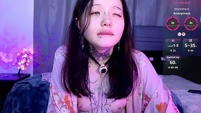 lein_bone (F teen) - take off panties